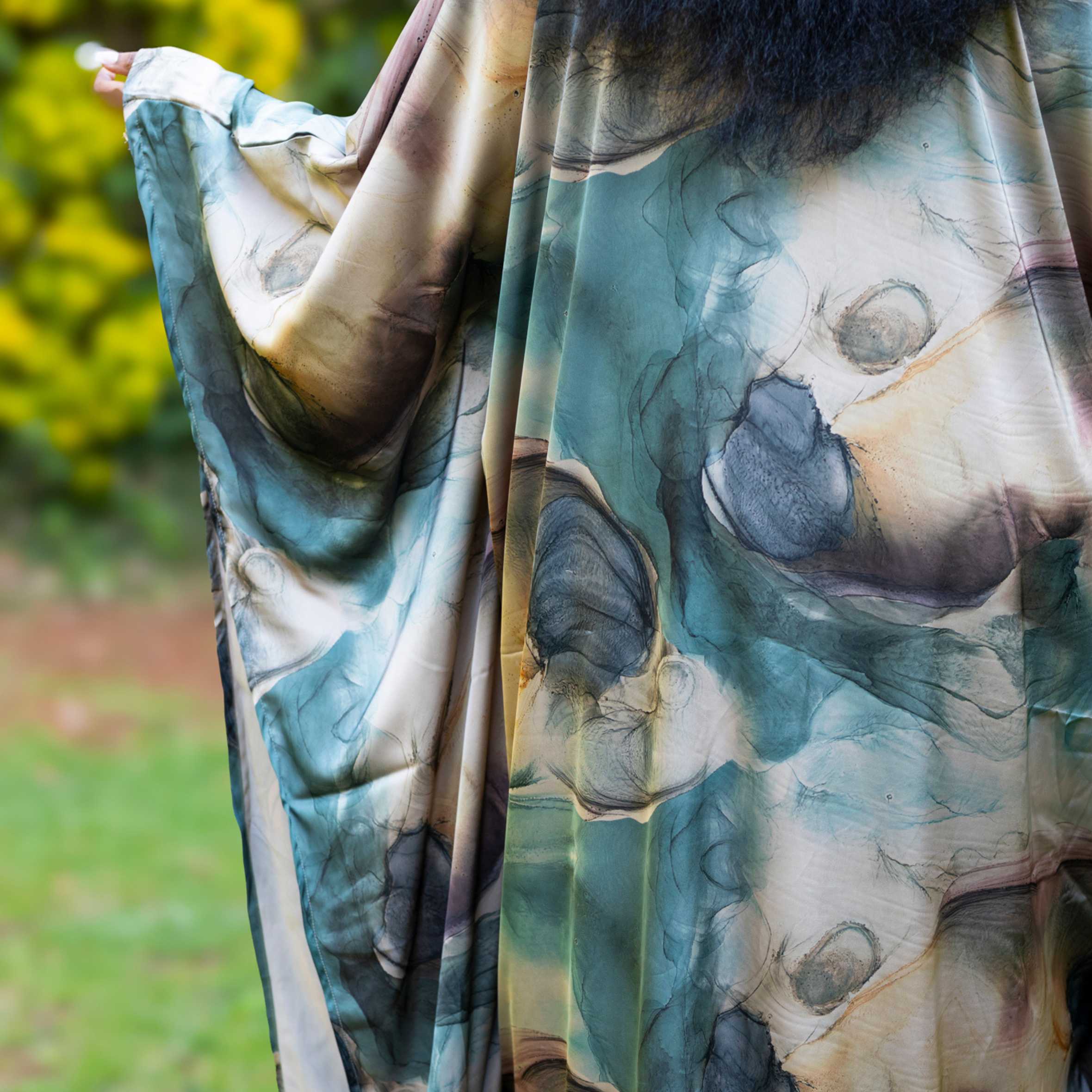 Maji African Kimono - Fluid Print Loungewear Robe