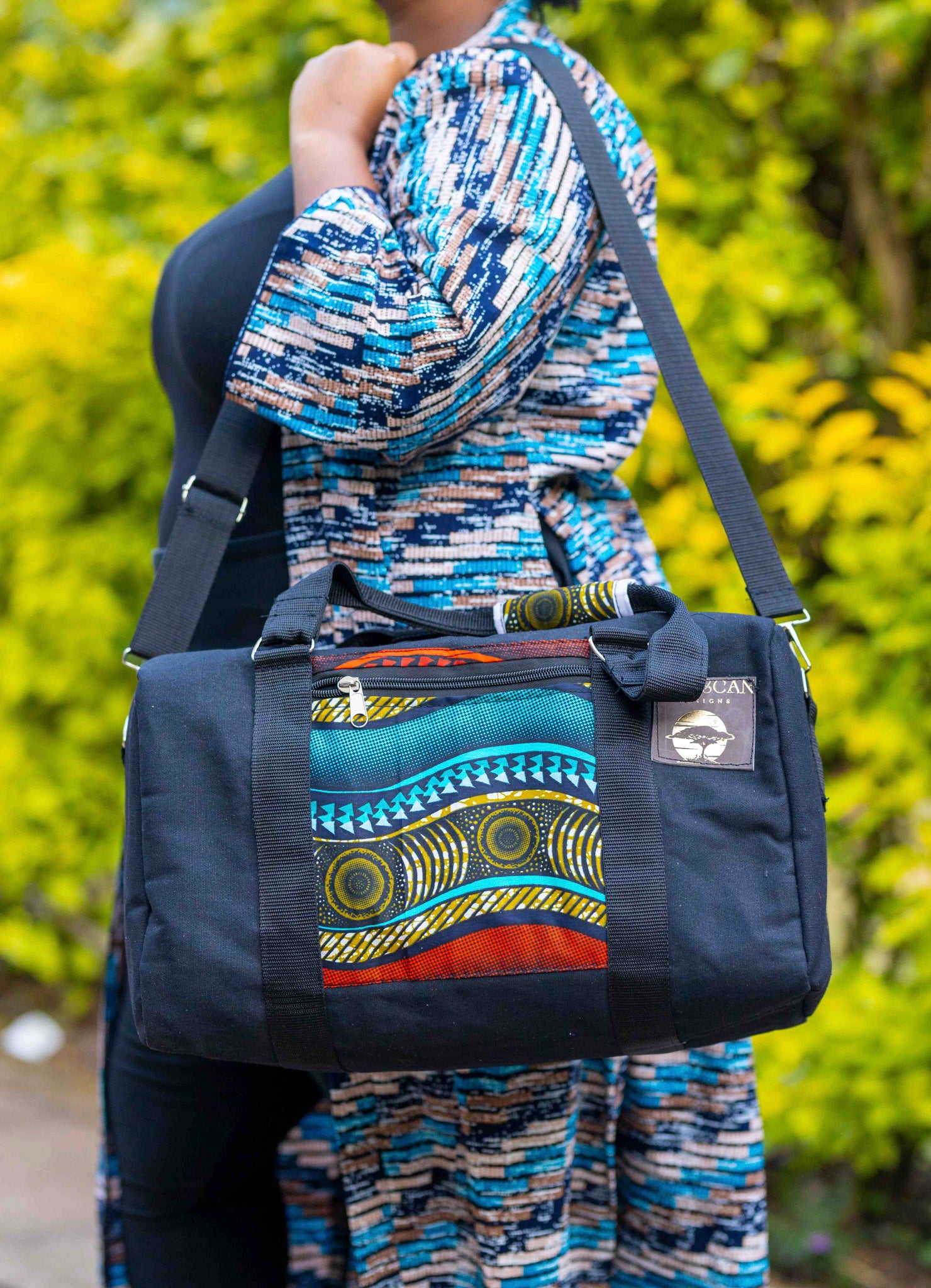 SwaScan Travel Bag | Handwoven Craftsmanship for the Modern Explorer