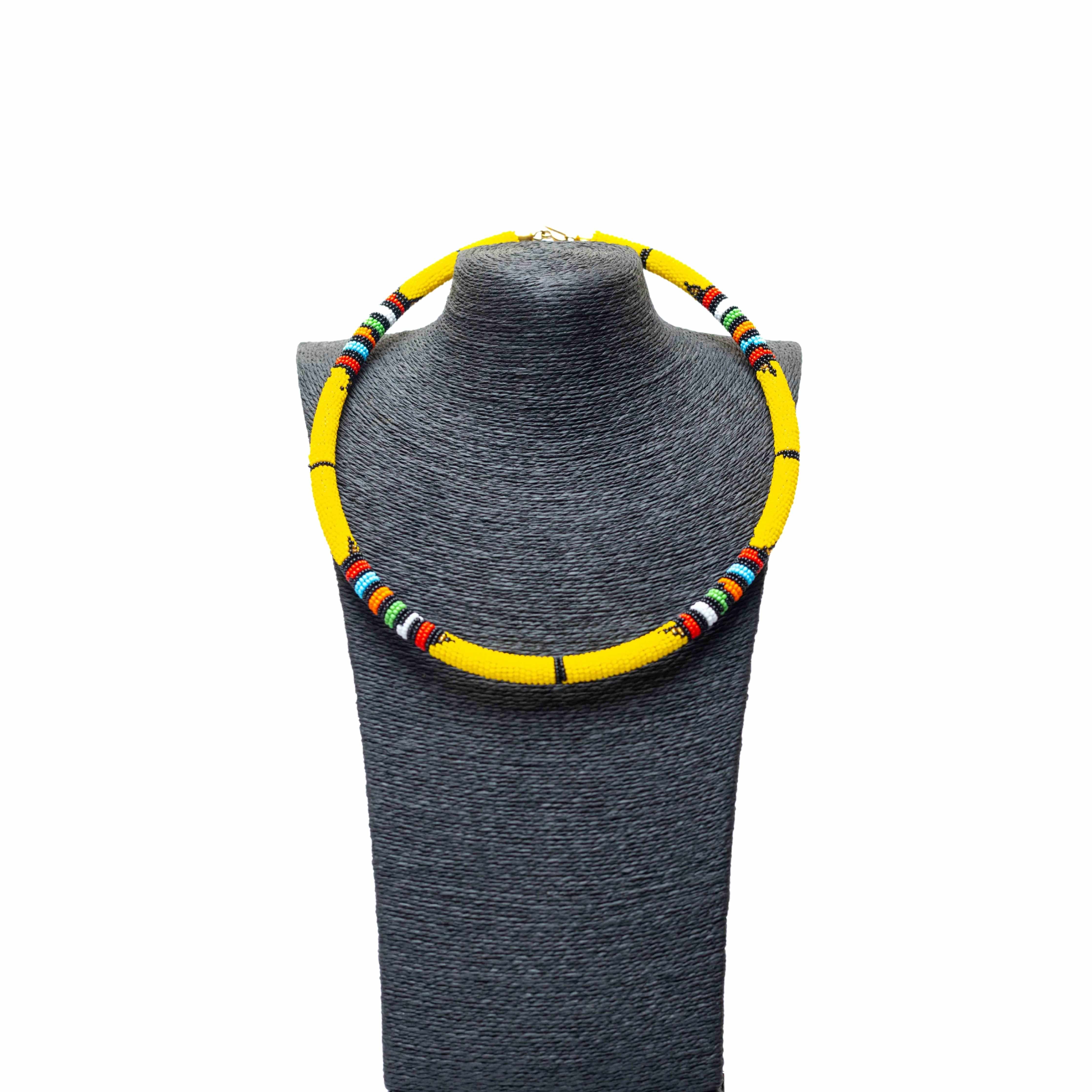 Collar Zuru